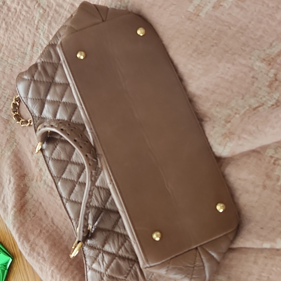 Italian Leather Bag - Picture 7 of 12